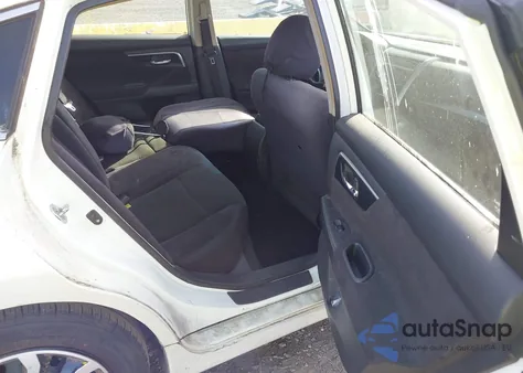 2013 Nissan Altima 2.5 S из США, поврежденный, VIN 1N4AL3AP1DN558592